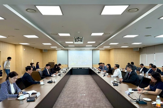 Đoàn công tác tỉnh Quảng Nam thăm, làm việc với Khu kinh tế tự do Incheon (Hàn Quốc)