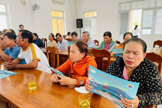 Tam Kỳ tuyên truyền bảo vệ chủ quyền biển đảo cho ngư dân