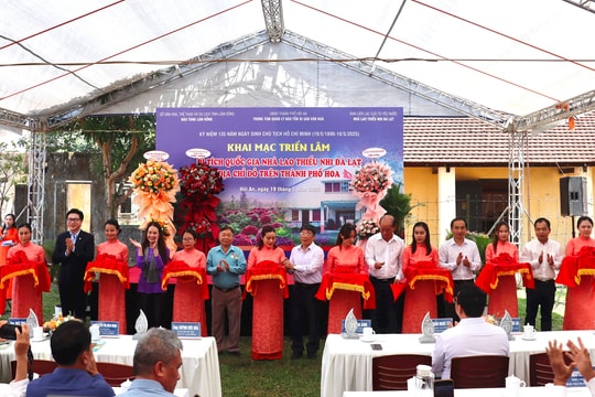 Khai mạc triển lãm về di tích quốc gia Nhà lao thiếu nhi Đà Lạt