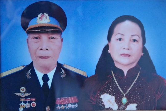 Người chiến sĩ quân y anh dũng chiến đấu trong lòng địch