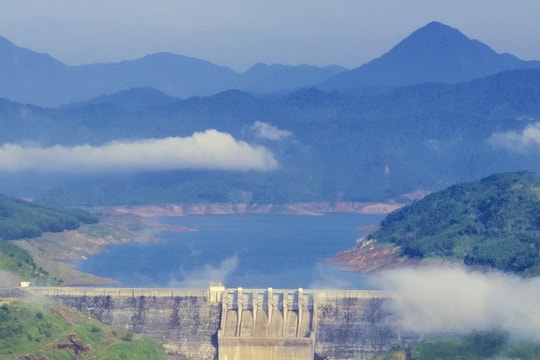 Nam Trà My liên tiếp xảy ra 4 trận động đất