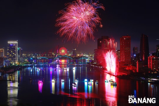 'Tinh hoa văn hóa' rực sáng sông Hàn