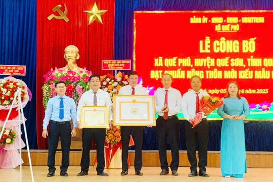 Quế Phú công bố đạt chuẩn xã nông thôn mới kiểu mẫu năm 2024