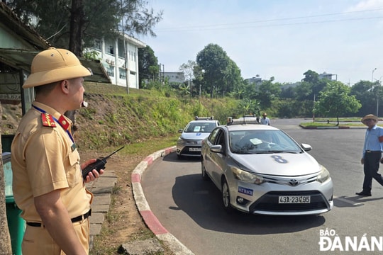 Sát hạch giấy phép lái xe: Người dân tham khảo bộ câu hỏi mới tại đâu?