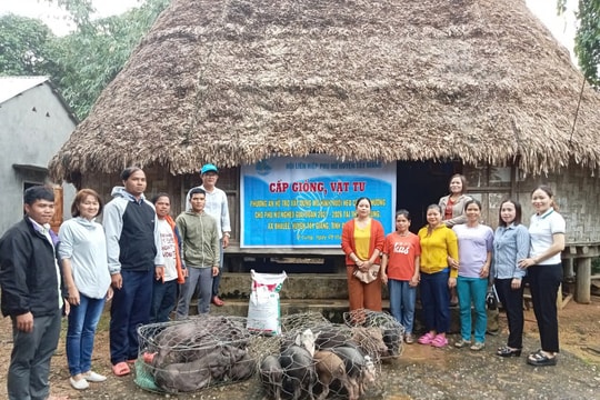 Tây Giang thoát nghèo bền vững từ đa dạng sinh kế