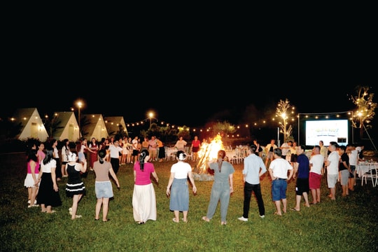 Thung Yên một đêm say