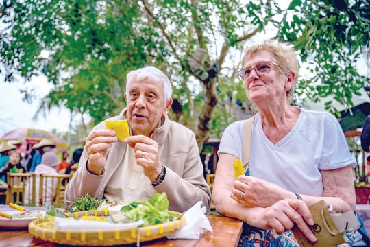 Kết nối điểm đến và ẩm thực