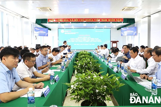 Tổng Công ty Điện lực miền Trung bàn giao Điện lực Đắk Nông về khu vực miền Nam