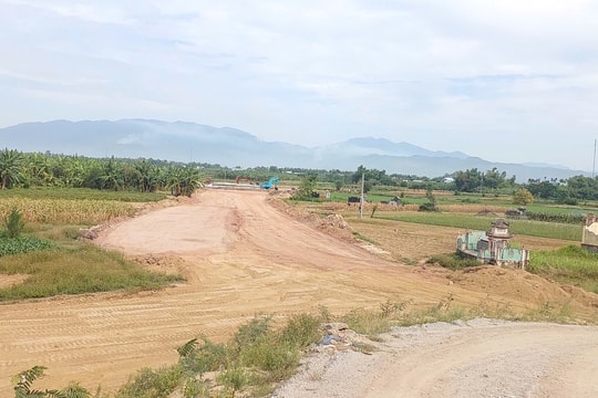 Đường dẫn cầu Văn Ly: Mặt bằng hiện nay ra sao?