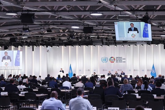 Viet Nam among first countries to sign High Seas Treaty