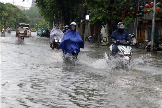 TP Huế đề phòng mưa lớn trong thời gian ngắn gây ngập cục bộ trong đô thị