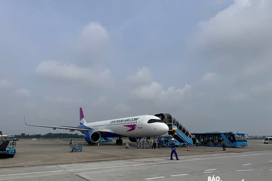 Hủy và chờ bay 14 chuyến bay từ Hà Nội- Đà Nẵng do ảnh hưởng của cơn bão số 1