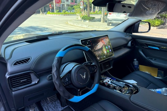 Chủ xe sở hữu mấy đời VF 8: 'Tôi thích mọi tính năng trên xe'