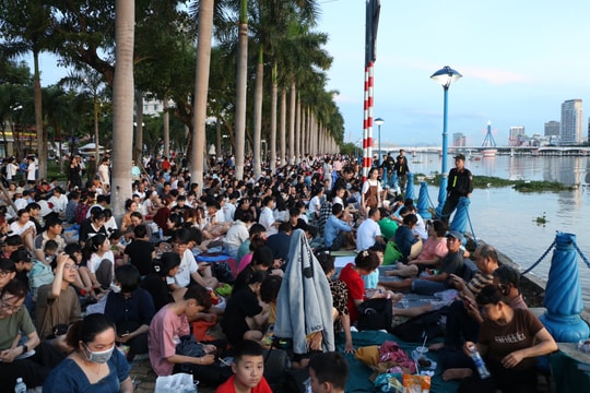 DIFF 2025: Ấn tượng đêm trình diễn 'Hành trình kết nối'