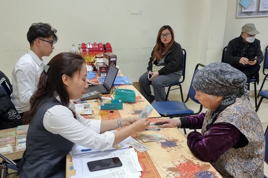 Người cao tuổi không có lương hưu sẽ được nhận trợ cấp hưu trí xã hội 500.000 đồng từ 1-7-2025
