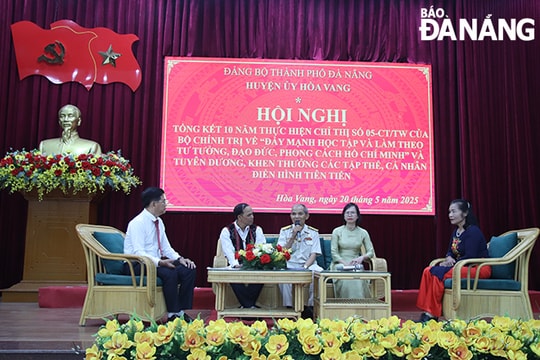 Học Bác từ những điều bình dị