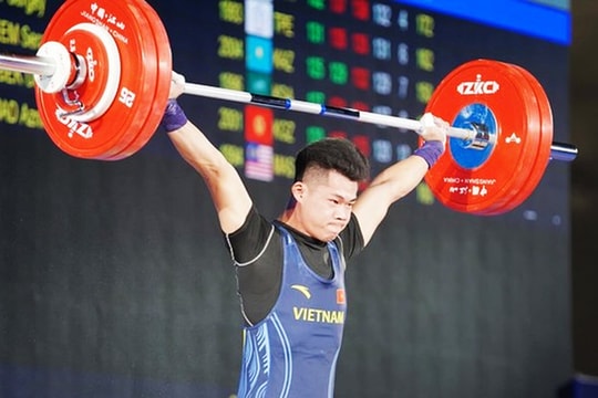 Đội tuyển cử tạ Việt Nam giành 8  huy chương Vàng tại giải Đông Nam Á 2025