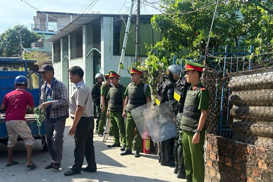 Công an tỉnh Quảng Nam bảo vệ an toàn vụ cưỡng chế thi hành án tại Tam Kỳ