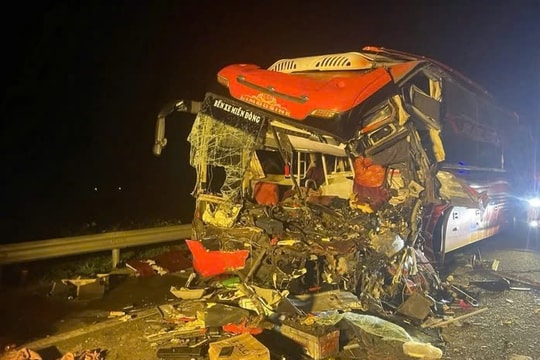 Tai nạn giao thông nghiêm trọng trên cao tốc Đà Nẵng - Quảng Ngãi, 2 người tử vong