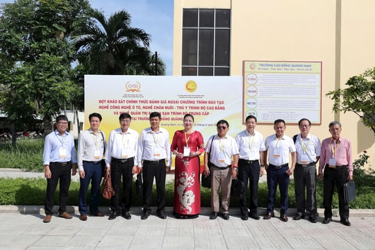 Khảo sát đánh giá ngoài các chương trình đào tạo tại Trường Cao đẳng Quảng Nam