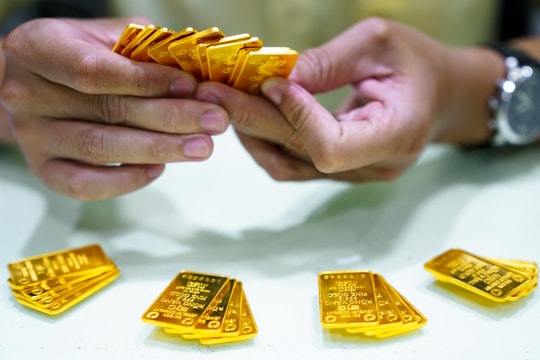 Giá vàng chiều nay 20/6/2025: Giá vàng trong nước và thế giới giằng co nghẹt thở