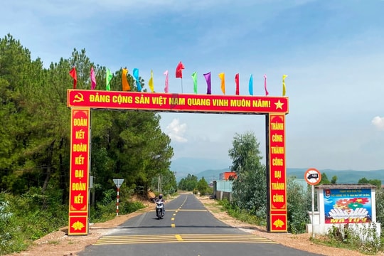 Điện Tiến về đích nông thôn mới kiểu mẫu