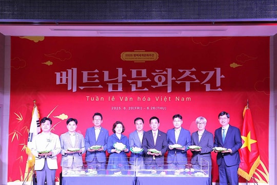 Thành phố Pyeongteck- Hàn Quốc, khai hội Tuần lễ Văn hóa Việt Nam