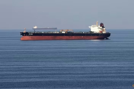 Kinh tế toàn cầu đối mặt bất ổn mới giữa căng thẳng Trung Đông