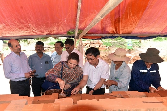 Indian Ambassador praises cooperation in preserving My Son Sanctuary