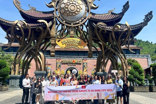 Đà Nẵng đón đoàn famtrip Thái Lan và châu Âu đến khảo sát du lịch