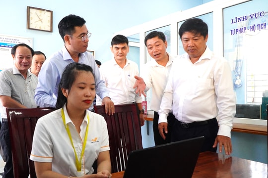 Bí thư Tỉnh ủy Lương Nguyễn Minh Triết: Sớm hoàn thiện hạ tầng, ổn định bộ máy phục vụ nhân dân