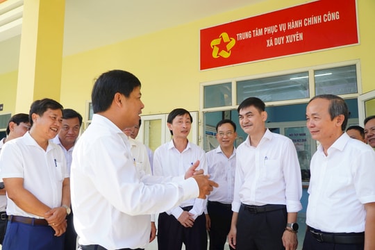 Bí thư Tỉnh ủy Lương Nguyễn Minh Triết kiểm tra vận hành thử nghiệm xã, phường mới