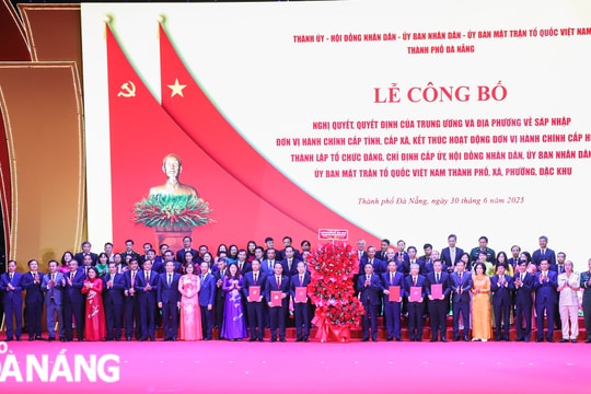 Công bố quyết định thành lập Ban Chấp hành Đảng bộ thành phố Đà Nẵng