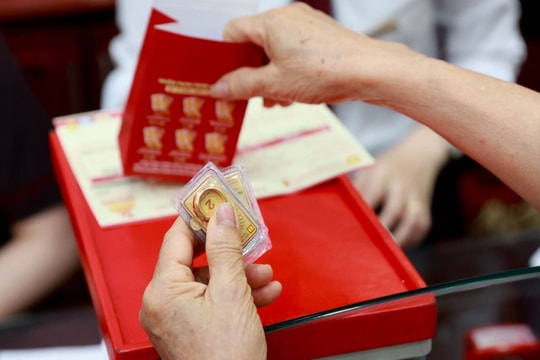 Giá vàng chiều nay 1/7/2025 vàng SJC được thêm nhiệt, chuẩn bị có thêm đỉnh mới