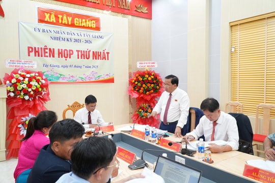 Xã Tây Giang ổn định bộ máy, bắt tay vào công việc