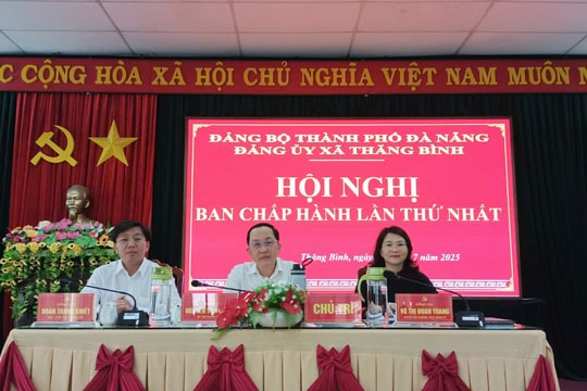 Đảng bộ xã Thăng Bình có 54 tổ chức đảng trực thuộc với 1.773 đảng viên