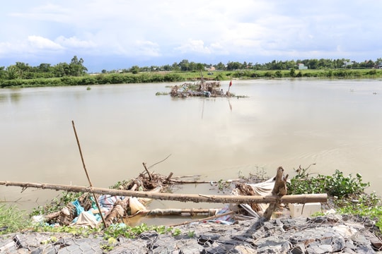 Đề xuất khẩn cấp đắp lại đập thời vụ trên sông Vĩnh Điện