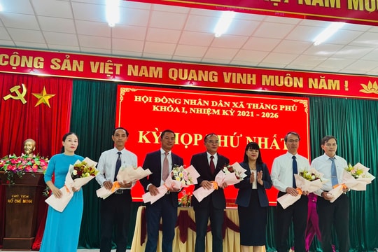 Ông Lê Quang Hạt giữ chức Bí thư Đảng ủy, Chủ tịch HĐND xã Thăng Phú