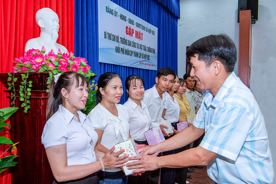 Xã Hiệp Đức gặp mặt 36 cán bộ thôn, khối phố