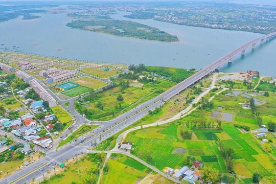 Trục xương sống phát triển