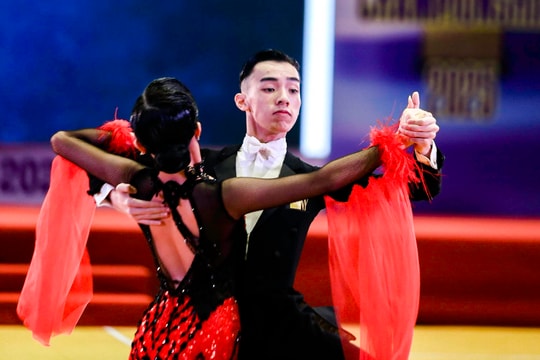 Hơn 1.400 vận động viên tham gia giải khiêu vũ thể thao các CLB Đà Nẵng mở rộng