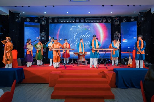 Đánh thức cảm xúc bằng âm nhạc dân tộc