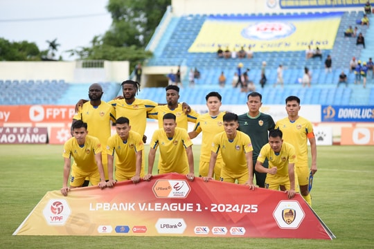 Câu lạc bộ bóng đá Quảng Nam phủ nhận tin đồn đổi tên và chuyển trụ sở