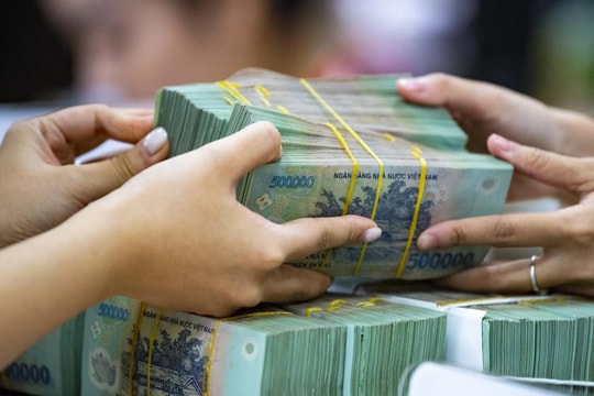 Lãi suất ngân hàng Vietcombank tháng 7/2025 giữ vững lãi suất 4,7%/năm, cơ hội vàng gửi tiết kiệm dài hạn