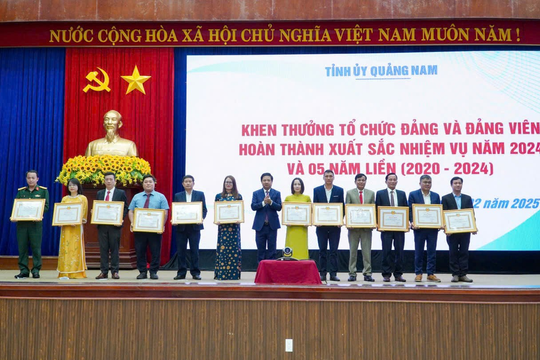 Chung sức đồng lòng xây dựng khối phố văn minh