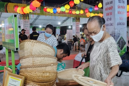 Nhiều hoạt động tại Tuần lễ thương mại số và kết nối vùng Đà Nẵng 2025