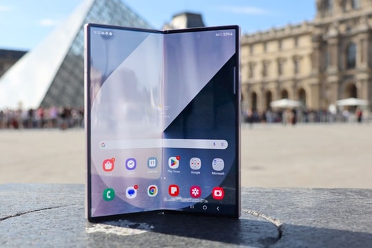 Samsung Galaxy Z Fold 7: Biến điều không thể thành có thể, chiếc điện thoại đến từ tương lai