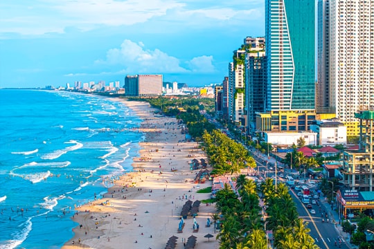 Đà Nẵng đứng tốp 2 điểm đến châu Á mùa hè 2026