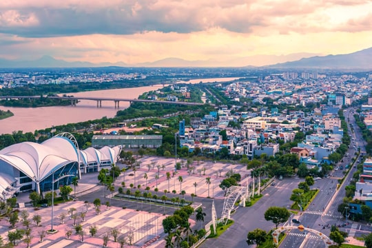 Dòng vốn đầu tư tiếp tục đổ mạnh vào Đà Nẵng