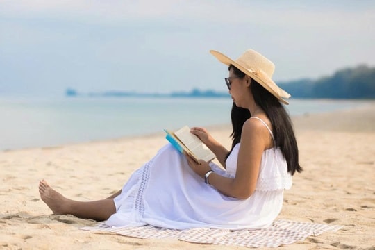 Nhìn từ thị thực thu hút du mục số của Thái Lan